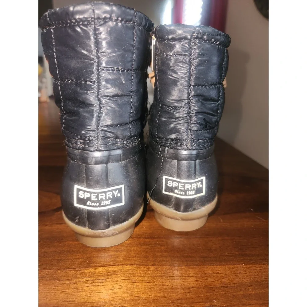 Sperry Saltwater Quilted Duck Boots black w quilted nylon upper Womens 5